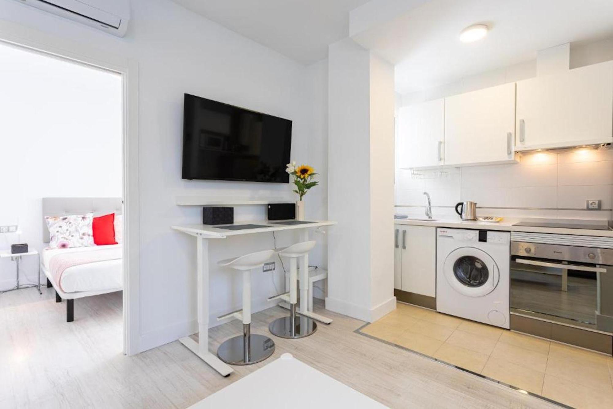 Apartamento Holidays2Malaga Picasso Area Exterior foto