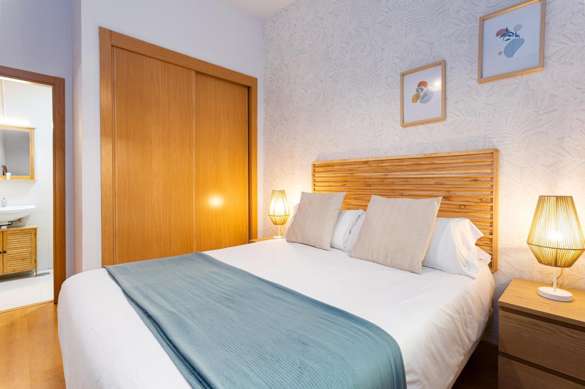 Apartamento Holidays2Malaga Picasso Area Exterior foto